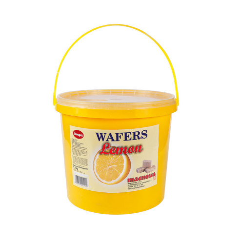 Wafers with lemon filling in a bucket